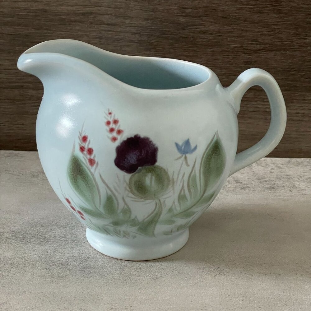 Buchan Portobello Thistleware Footed Creamer Milk Pitcher 9OZ Scotland RARE